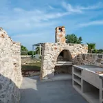 ヴィラ Trullo Nostress With Pool チェーリエ・メッサーピカ